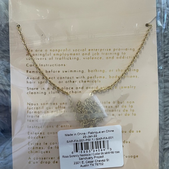 NWT Sanctuary Project Rose Serenity Necklace - Picture 4 of 5